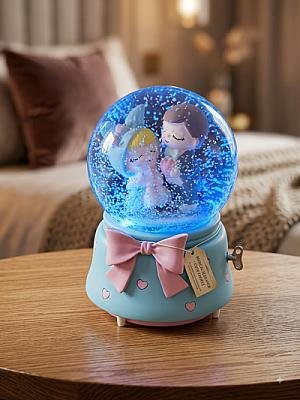 Love snow globe 